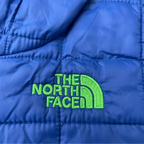The North Face Infant ThermoBall Eco Hoodie Jacket Blue/Green 3-6M - Picture 3 of 8